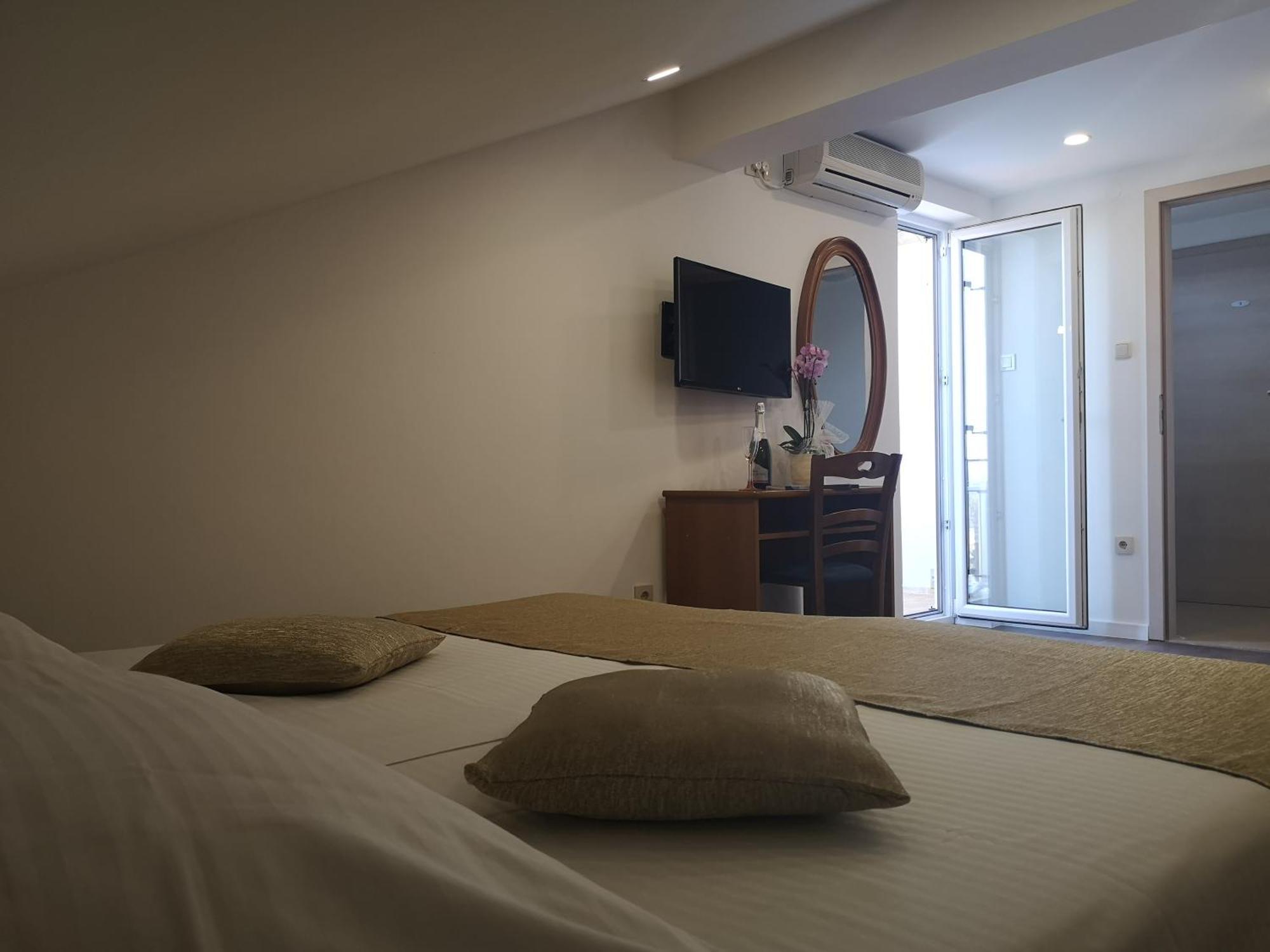 Rooms Vukusic Rab Town Oda fotoğraf