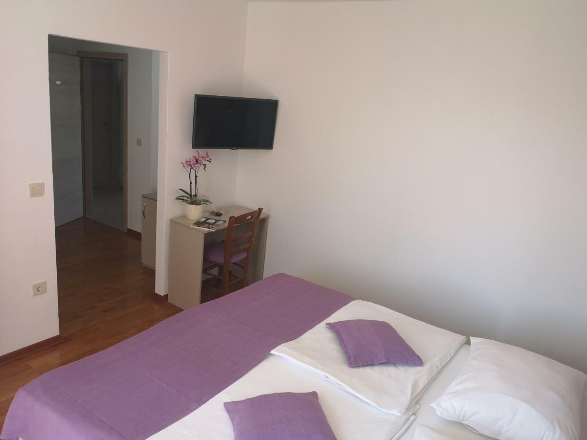 Rooms Vukusic Rab Town Dış mekan fotoğraf