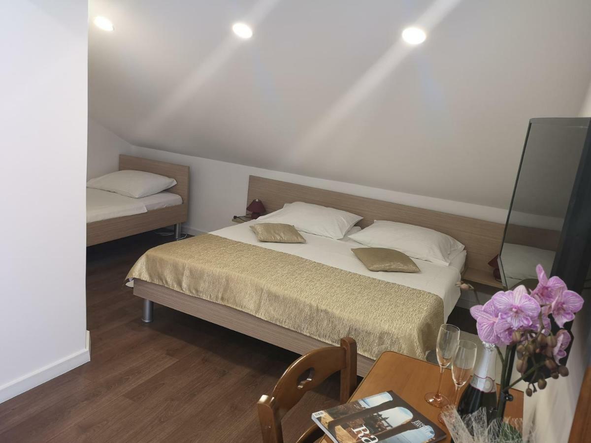 Rooms Vukusic Rab Town Dış mekan fotoğraf